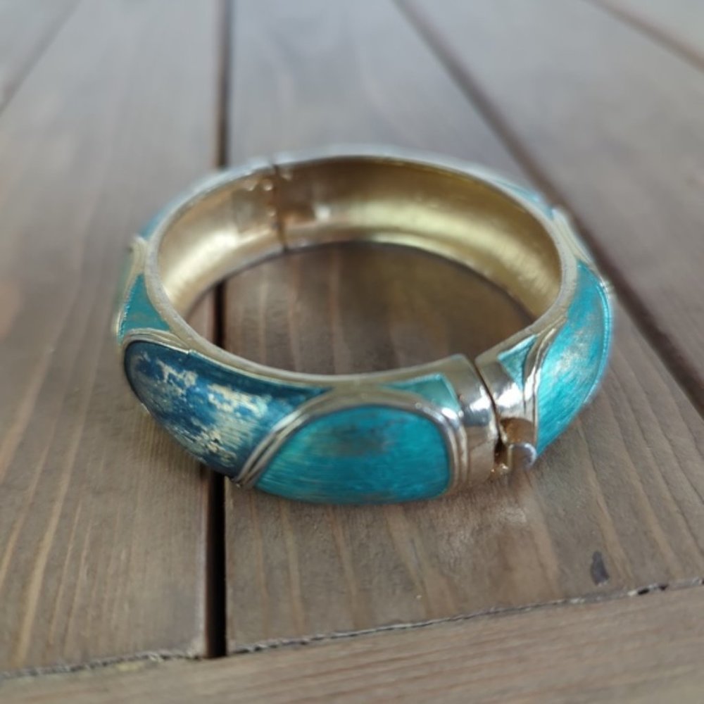 SIGNED KRAMER Vintage Clamper Turquoise Bracelet